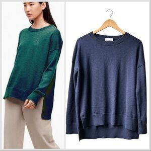 Aritzia Babaton Navy Blue Gunnar Pullover Knit Sweater Wool Step Hem Sz 2